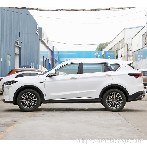 2023 Высококачественные подержанные автомобили China Sale Jetour x70 плюс 1,6t DCT Strong 7 сидений Бензин